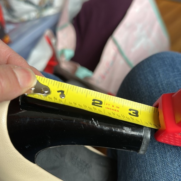 Franco Sarto Black & Cream Peep Toe Cone Thick High Heels SZ 6 Has few f… - Picture 10 of 13